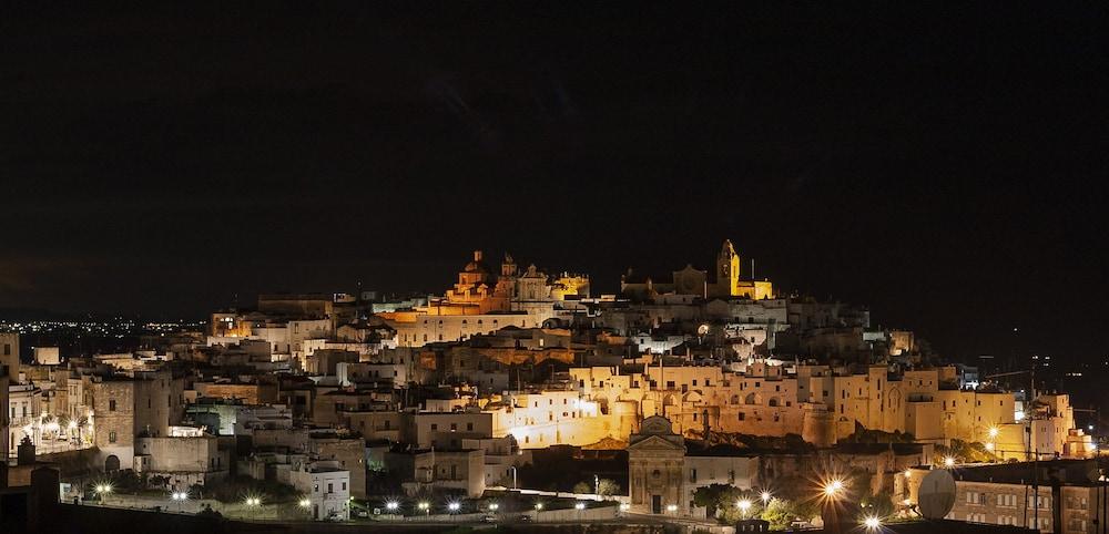Ostuni Palace - Hotel Bistrot & Spa Экстерьер фото