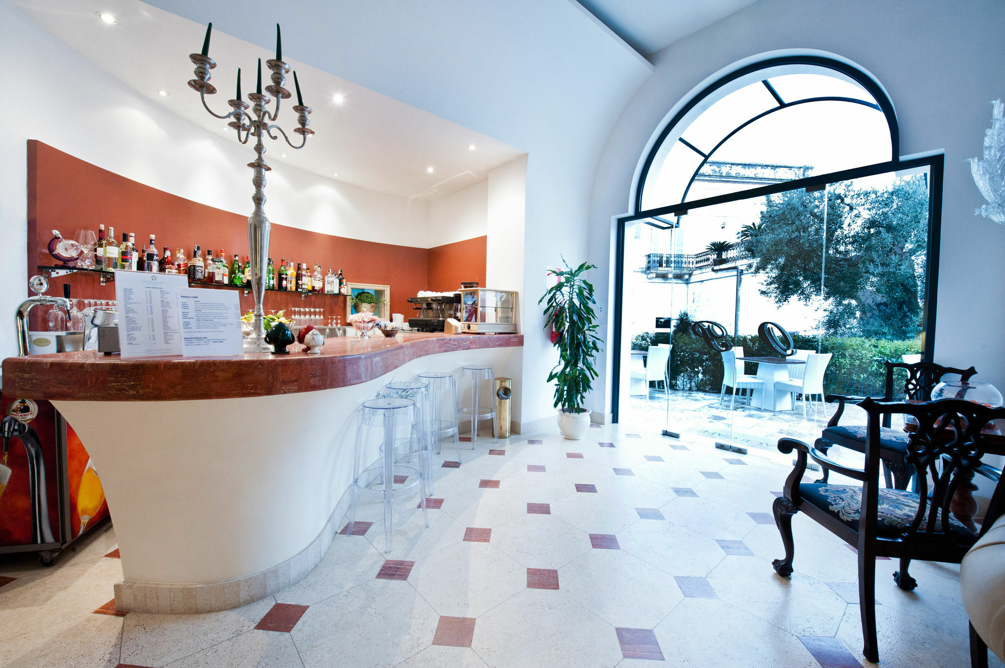 Ostuni Palace - Hotel Bistrot & Spa Экстерьер фото